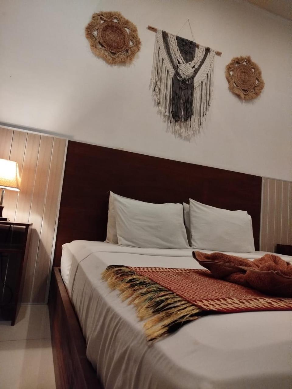Wisma Bunda Τζίλι Τραγουανγκάν Εξωτερικό φωτογραφία