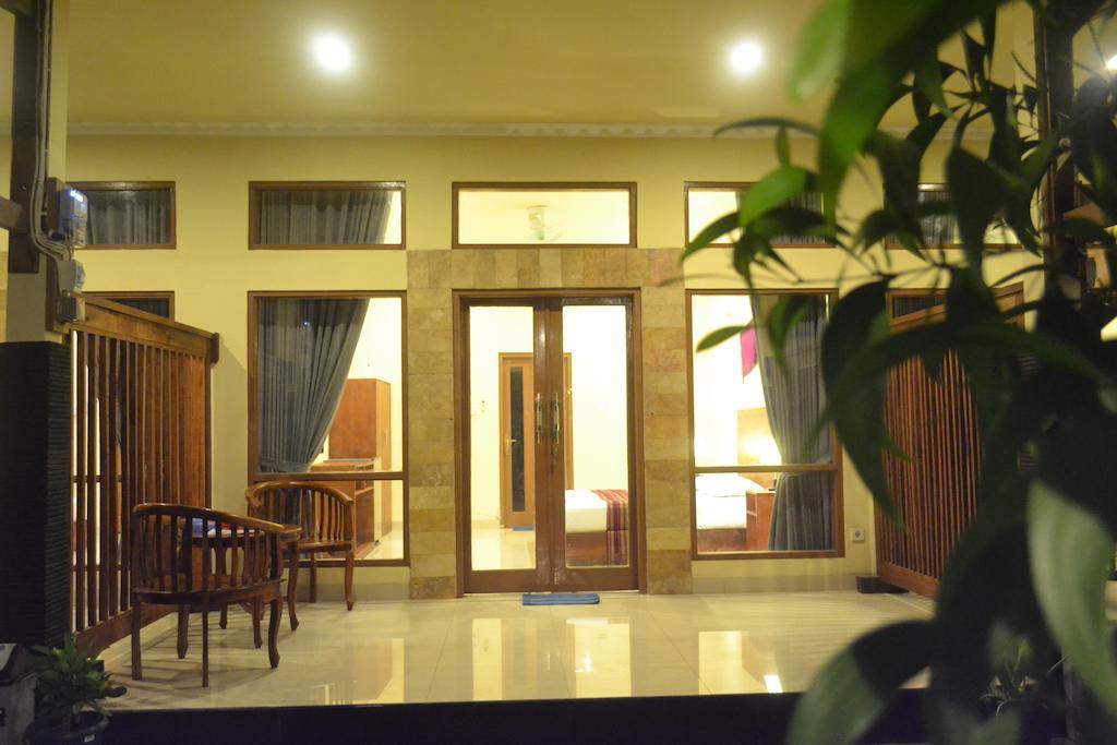 Wisma Bunda Τζίλι Τραγουανγκάν Εξωτερικό φωτογραφία